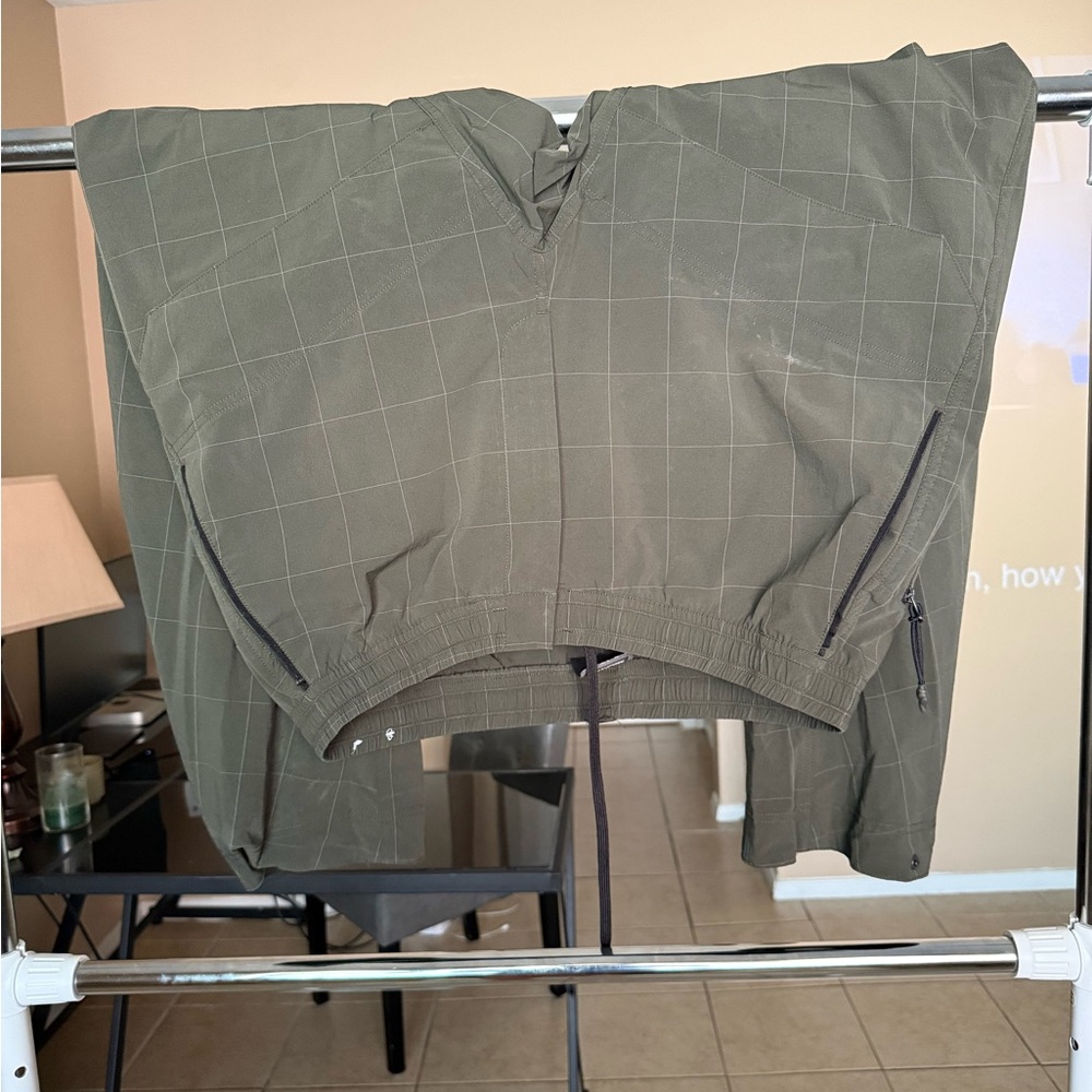 Nike Olive Green Grid Pattern Windbreaker